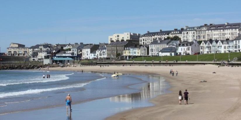 4 Golf Terrace - Portrush By The Seaアパートメント エクステリア 写真