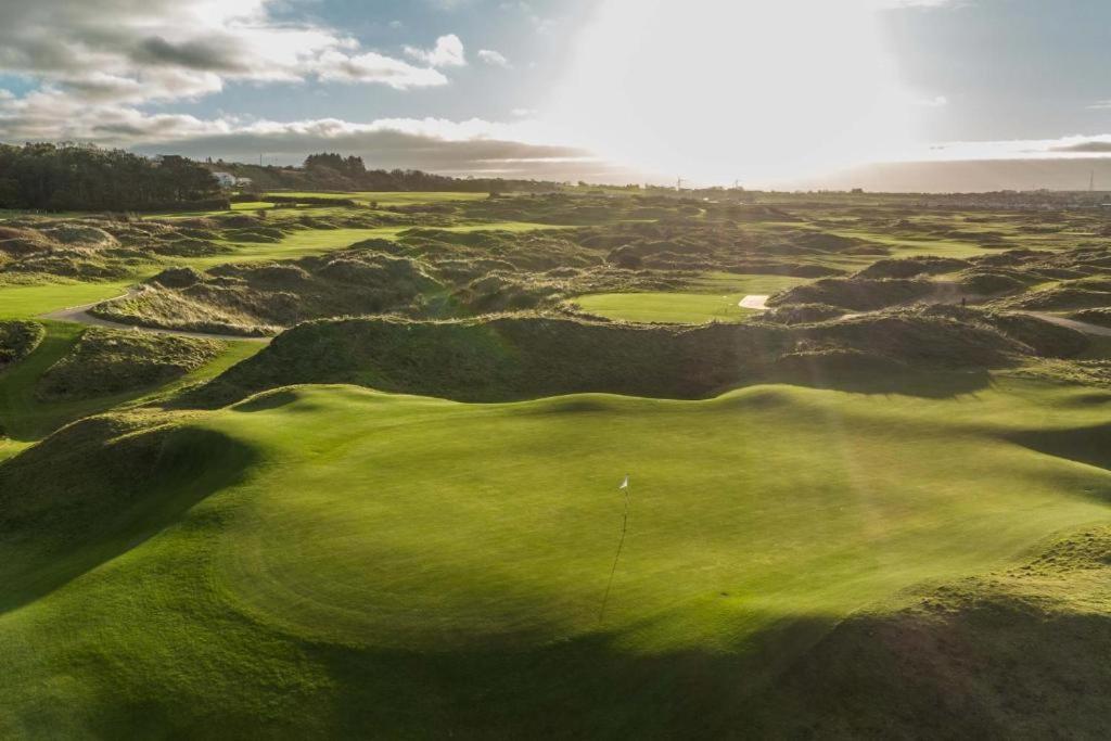 4 Golf Terrace - Portrush By The Seaアパートメント エクステリア 写真
