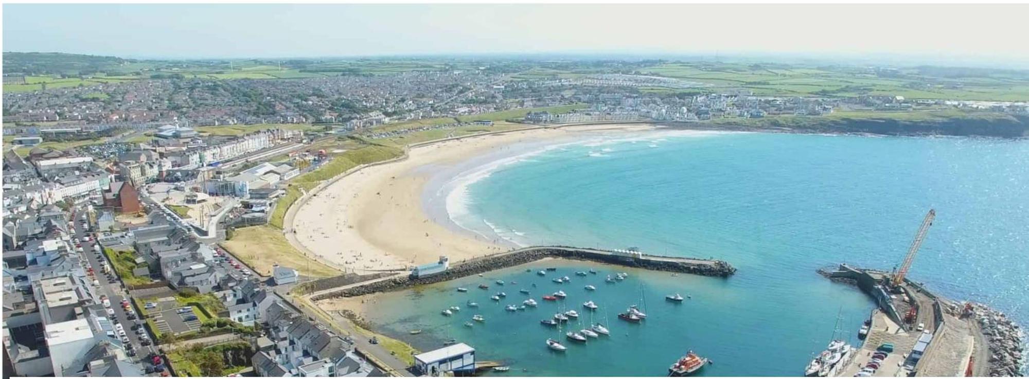 4 Golf Terrace - Portrush By The Seaアパートメント エクステリア 写真